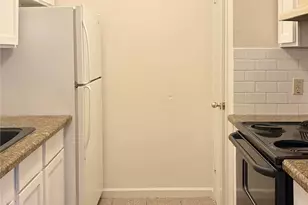 8109 Skillman St, Dallas, TX 75231 - Photo 3