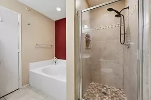 8721 Hunters Point Way, Fort Worth, TX 76123 - Photo 9
