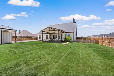 8908 Lazy Oak Drive, Justin, TX 76247 - Photo 37