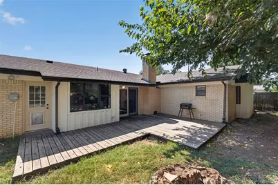 4509 Starlight Drive, Haltom City, TX 76117 - Photo 27