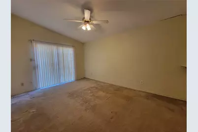 745 Meadowcreek Court, Garland, TX 75043 - Photo 11