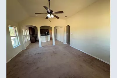 124 Brady Coleman Lane, Springtown, TX 76082 - Photo 5