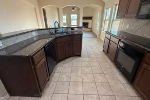 124 Brady Coleman Ln, Springtown, TX 76082 - Photo 9