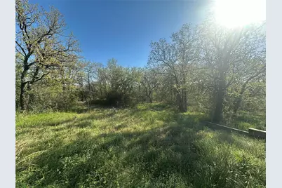 1550 Three Skillet Road, Springtown, TX 76082 - Photo 17