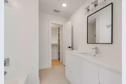 1505 N Garrett Avenue #204, Dallas, TX 75206 - Photo 11