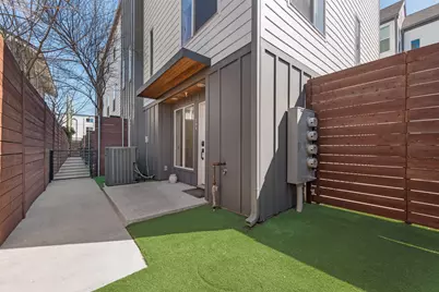 1505 N Garrett Avenue #204, Dallas, TX 75206 - Photo 1