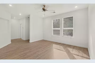 1300 Pebblebrook Drive, McKinney, TX 75071 - Photo 11