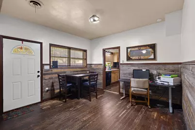 301 W Nelson Street, Bowie, TX 76230 - Photo 5