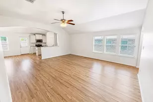 7322 Mistletoe Trail, Granbury, TX 76048 - Photo 7