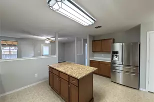 1736 Carolina Ridge Way, Fort Worth, TX 76247 - Photo 13