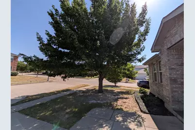 1736 Carolina Ridge Way, Fort Worth, TX 76247 - Photo 33