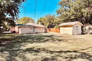 1918 Rolando Dr, Garland, TX 75040 - Photo 17