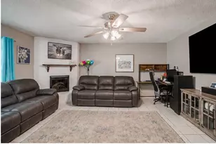 1105 Patrick St, Crowley, TX 76036 - Photo 9