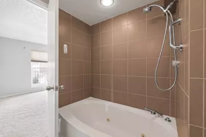 12502 Burninglog Lane, Dallas, TX 75243 - Photo 9