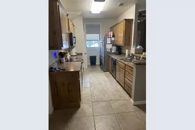 607 E Water Street, Weatherford, TX 76086 - Photo 9