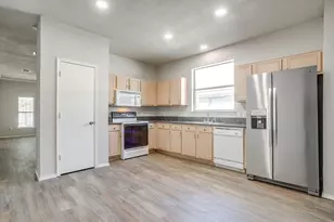 7452 Blackthorn Dr, Fort Worth, TX 76137 - Photo 13