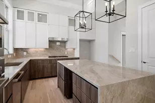 4074 Oak Cir, Addison, TX 75001 - Photo 3