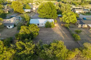 510 S Williams St, Hamilton, TX 76531 - Photo 33