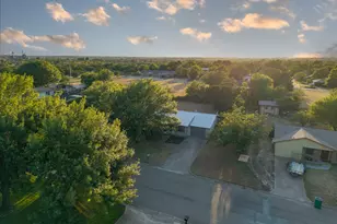 510 S Williams St, Hamilton, TX 76531 - Photo 31
