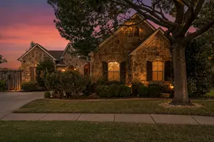 613 Sophie Ln, Colleyville, TX 76034 - Photo 1