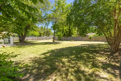 148 Royal Lane, Commerce, TX 75428 - Photo 33