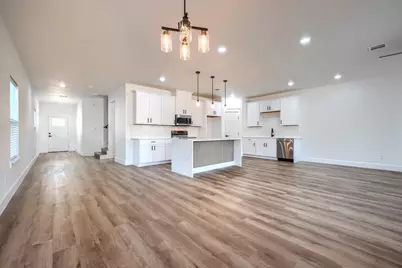3323 Howard Street, Fort Worth, TX 76119 - Photo 5