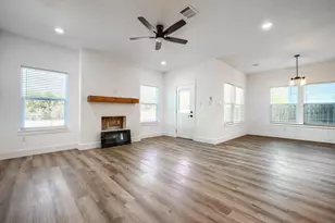 3323 Howard St, Fort Worth, TX 76119 - Photo 11