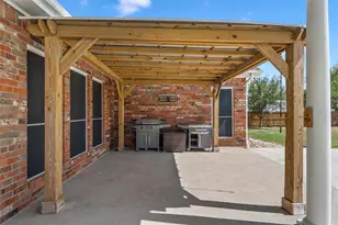 206 S Butler St, Frost, TX 76641 - Photo 25