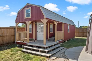 206 S Butler St, Frost, TX 76641 - Photo 33