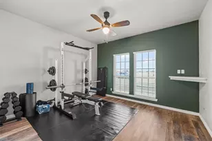 206 S Butler St, Frost, TX 76641 - Photo 23