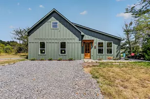 1530 Co Rd 3925, Wolfe City, TX 75449 - Photo 33