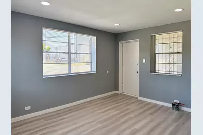 709 W Richmond Avenue #2, Fort Worth, TX 76110 - Photo 3