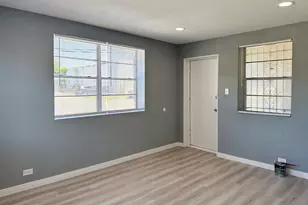 709 W Richmond Ave, Fort Worth, TX 76110 - Photo 3