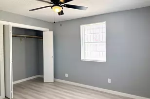 709 W Richmond Ave, Fort Worth, TX 76110 - Photo 5