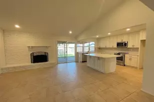 5220 Sherman Dr, The Colony, TX 75056 - Photo 5