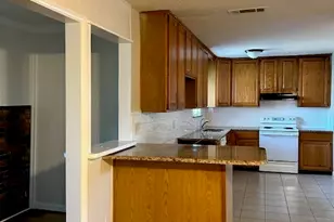 725 Keystone St, Mesquite, TX 75149 - Photo 3