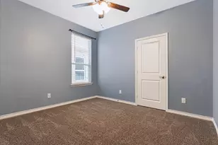 11203 Hawks Lndg Dr, Aubrey, TX 76227 - Photo 25