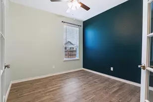11203 Hawks Lndg Dr, Aubrey, TX 76227 - Photo 7