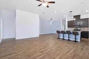 11203 Hawks Lndg Dr, Aubrey, TX 76227 - Photo 23