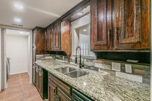 2807 Summitview Dr, Bedford, TX 76021 - Photo 11
