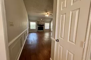 7724 Sagebrush Ct N, North Richland Hills, TX 76182 - Photo 3