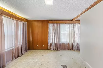 115 N College, Rosebud, TX 76570 - Photo 23