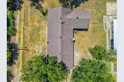 115 N College, Rosebud, TX 76570 - Photo 35