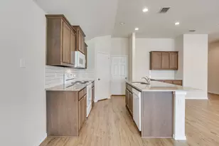 209 Balcones Dr, Fort Worth, TX 76108 - Photo 11