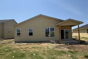 135 Walker Ln, Mabank, TX 75147 - Photo 3