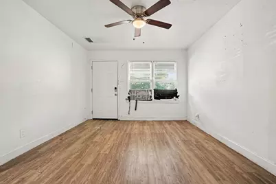 1002 Pampa Drive, Mesquite, TX 75149 - Photo 9