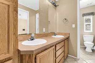 1210 E Texas St, Denison, TX 75021 - Photo 11