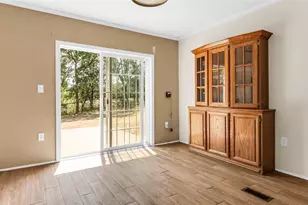 1210 E Texas St, Denison, TX 75021 - Photo 9