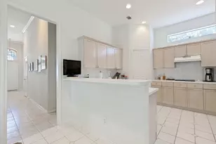 18407 Tettenhall Dr, Dallas, TX 75252 - Photo 9