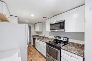 5828 Humbert Ave, Fort Worth, TX 76107 - Photo 11
